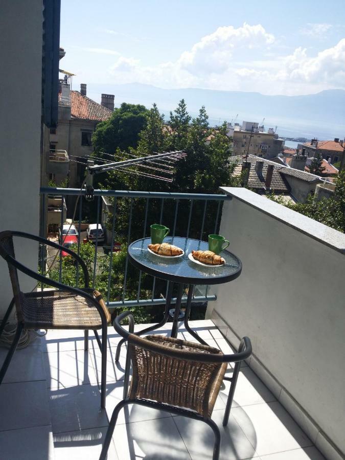 Amarena Apartment Rijeka Exterior foto