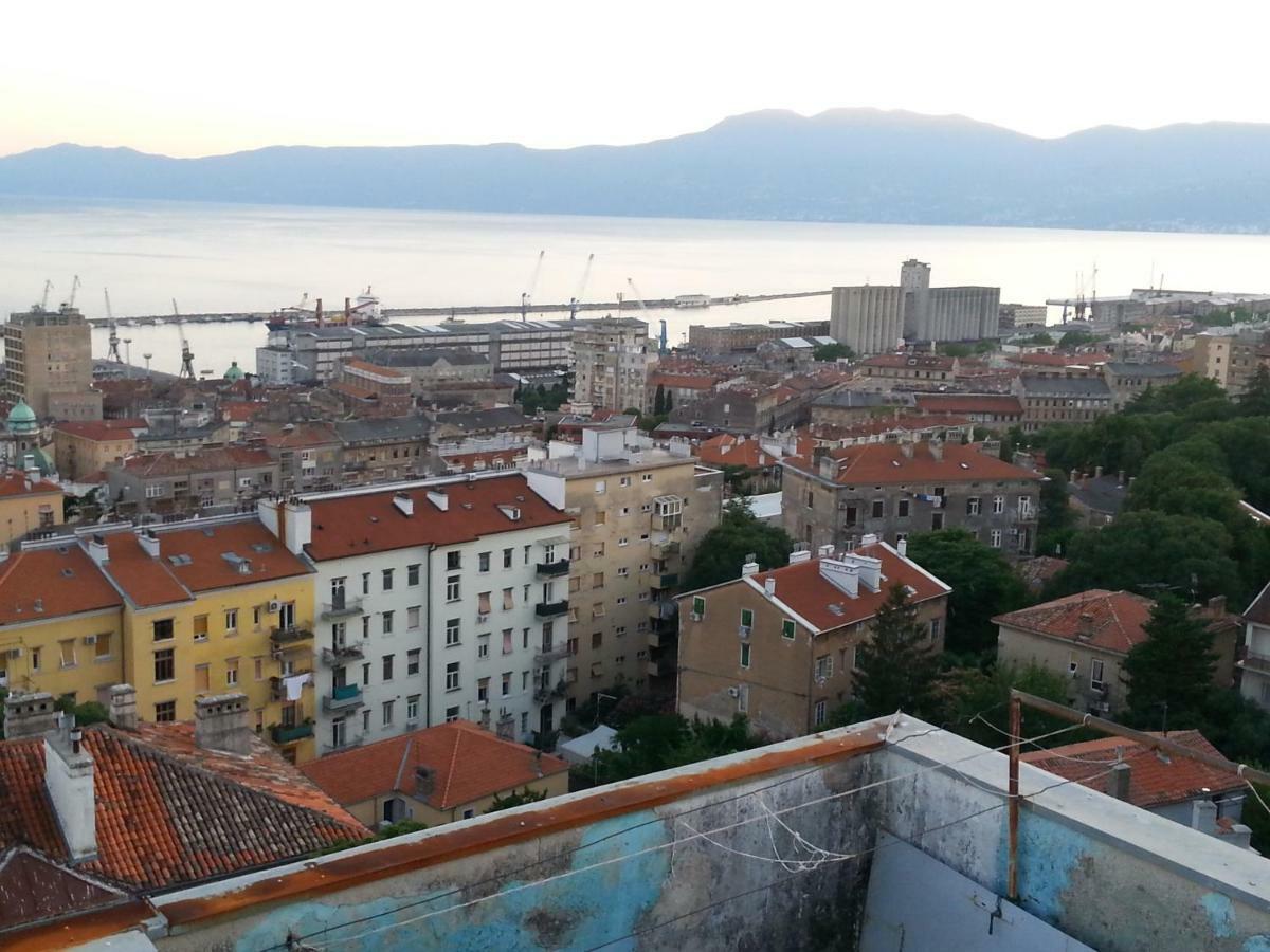 Amarena Apartment Rijeka Exterior foto